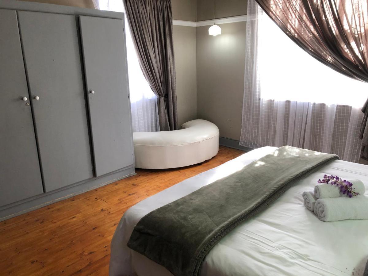 The Lavender Guesthouse Kroonstad Exterior photo